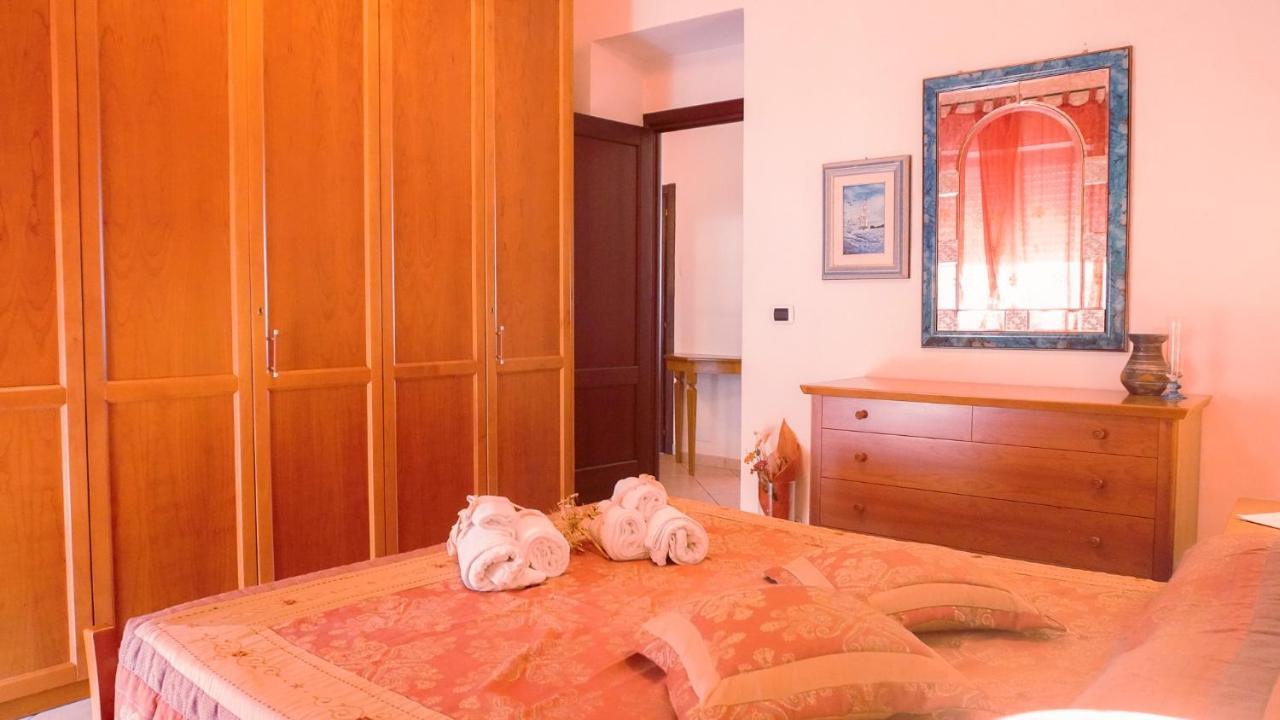 Pm 12 Via Achille Grandi Guest House Алгеро Екстериор снимка