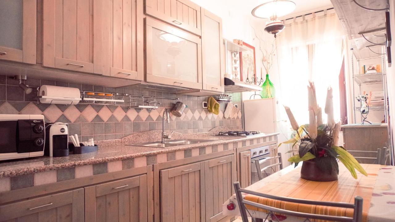 Pm 12 Via Achille Grandi Guest House Алгеро Екстериор снимка
